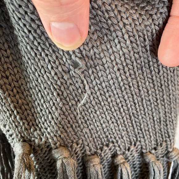 I.N. San Francisco Gray Boho Fringe Cardigan Sweater size Medium EUC Western - Picture 9 of 11